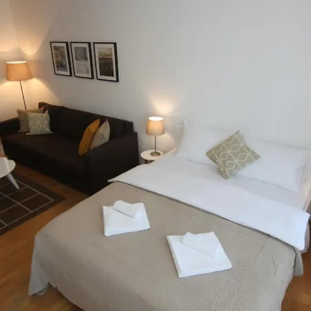 Evergreen - In To Relax And Enjoy, Parking 5 Eur Per Day Apartament Belgrad