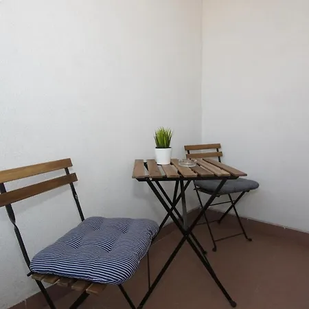 Apartment Evergreen - In To Relax And Enjoy, Parking 5 Eur Per Day *