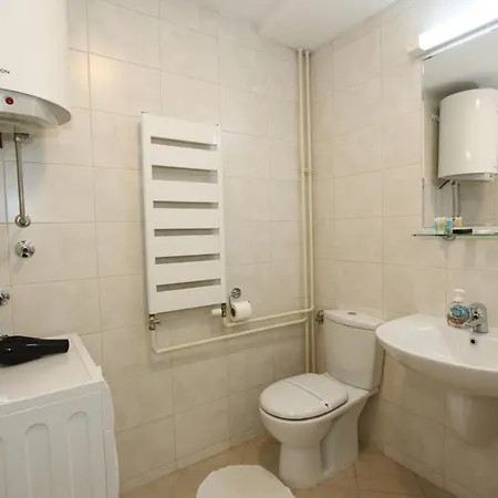 Apartment Evergreen - In To Relax And Enjoy, Parking 5 Eur Per Day